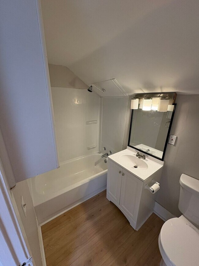 Photo - 145 Hamilton Ave Unit 145 Hamilton Ave, Apt. 2