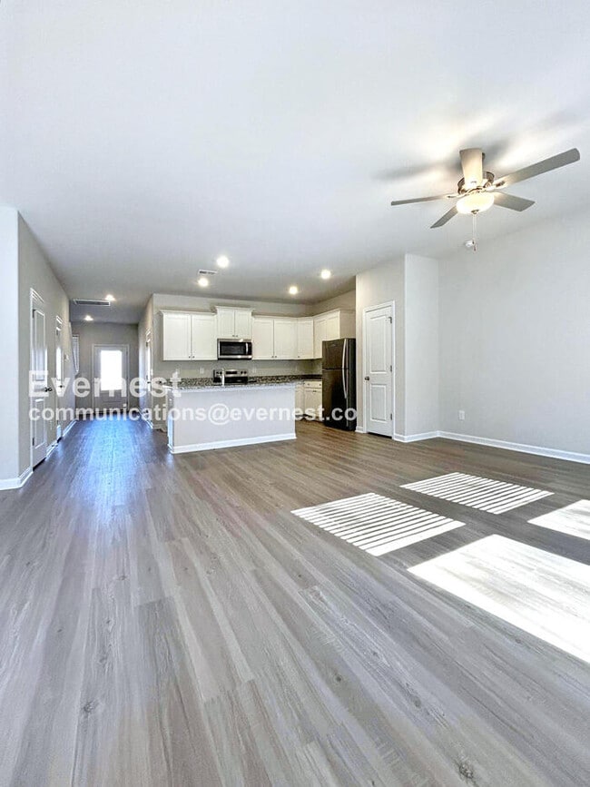 Photo - 2140 Willow Gln Dr