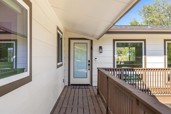 Photo - 6110 Hylawn Dr