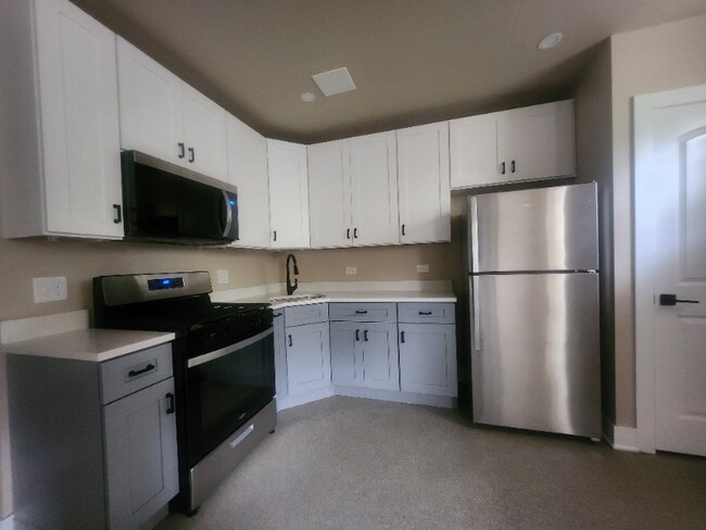 Photo - 2648 E 78th St Unit G