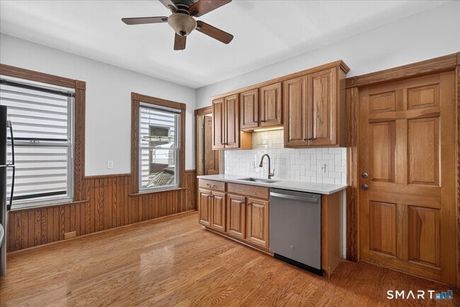 Building Photo - 35 Tilton St Unit 1