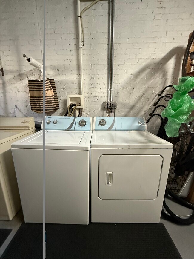 Photo - 91 Wallingford Rd Unit 2