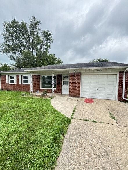 2309 Rainbow View