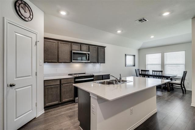Photo - 2117 Croton Ave