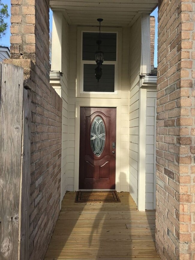 Photo - 2102 Gray Falls Dr