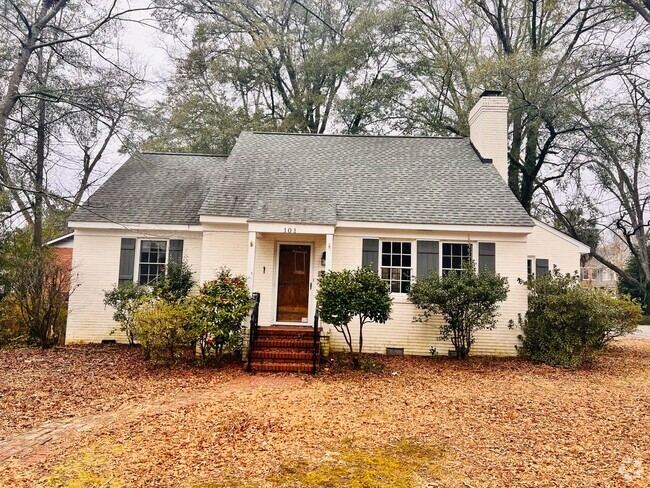 Building Photo - Charming 2 Bedroom 1 Bath in Wales Garden Rental