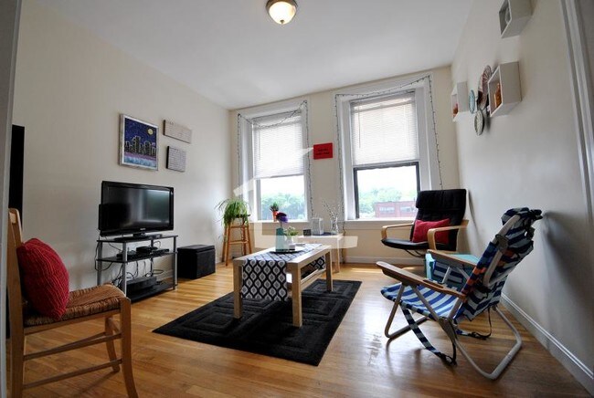 Photo - 1932 Beacon St Unidad 6