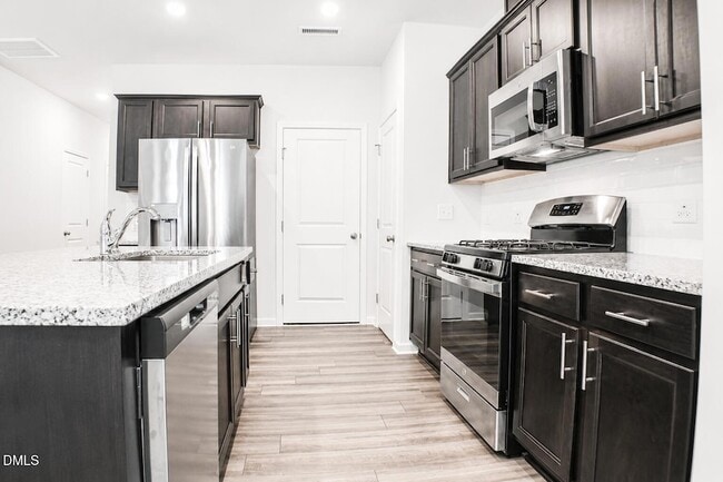 Photo - 225 Peebles Dr