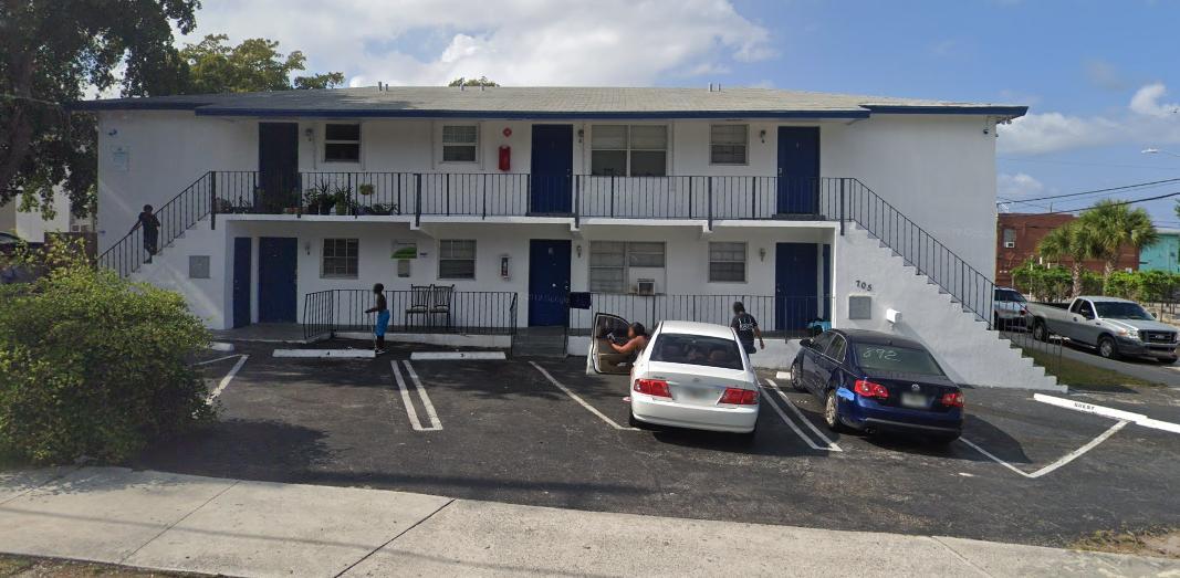 Photo - 705 11th St Apartment Unit 5