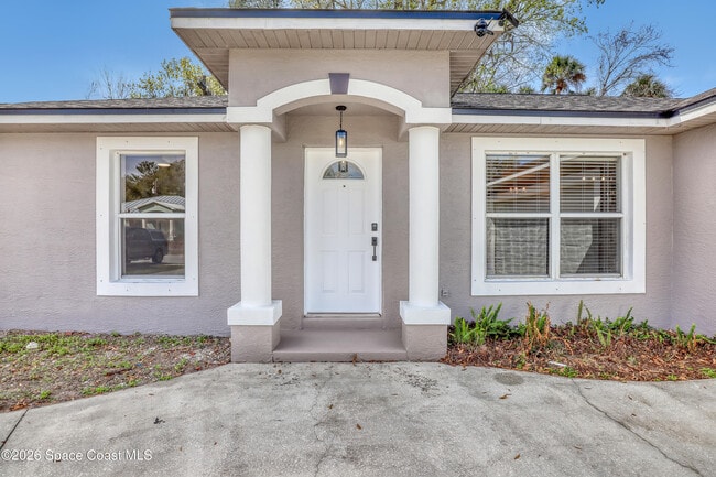 Photo - 4165 Eola Ave