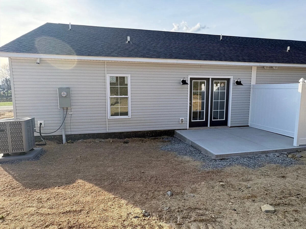 Photo - 175 Fairfield Ln