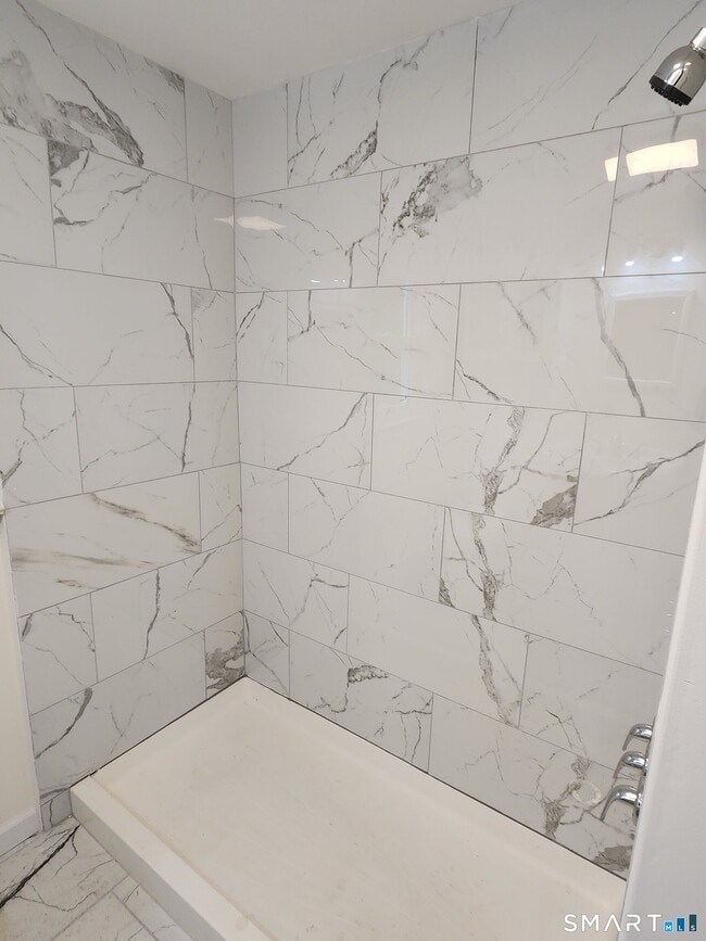 Photo - 13 Joemar Rd