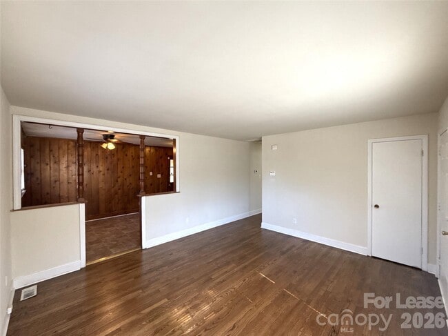 Photo - 4428 Brooktree Dr