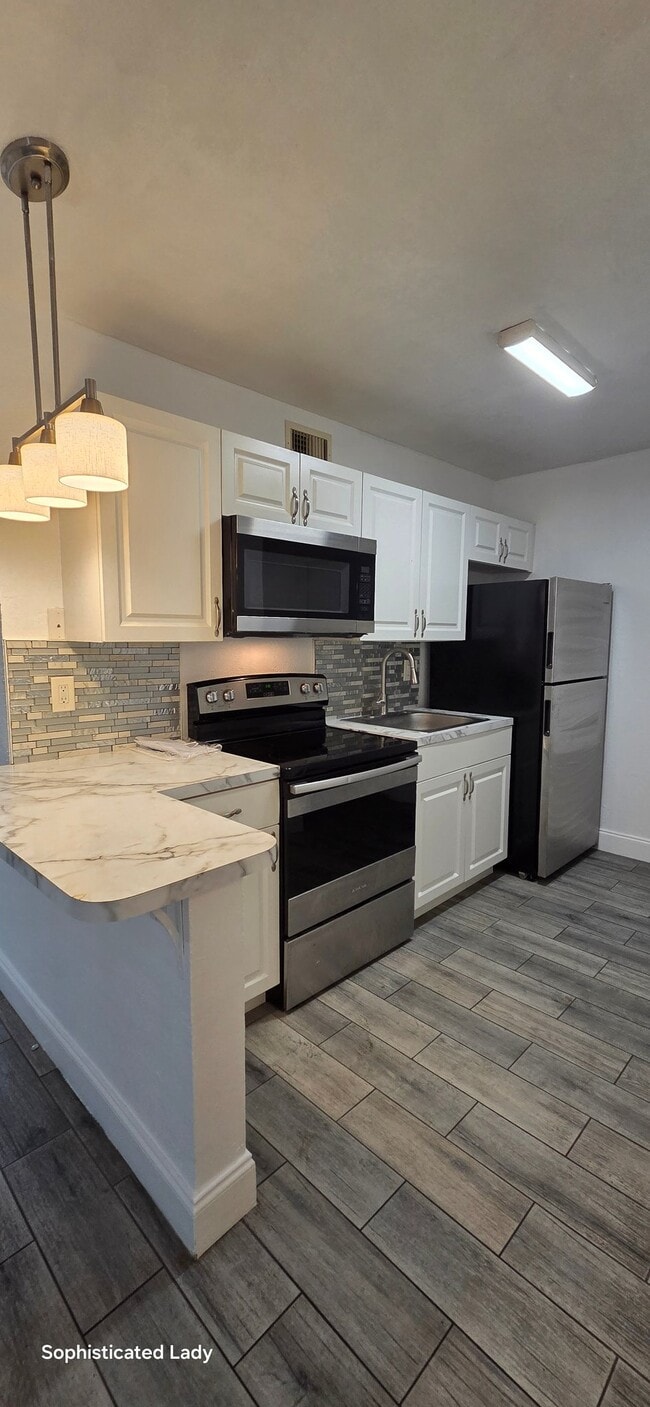 Photo - 633 11th St Unit 633 11th st 2