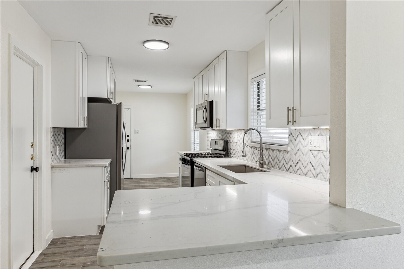 Photo - 10121 Oboe Dr