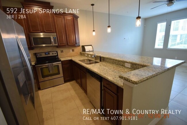 Photo - 592 Jesup Springs Ln