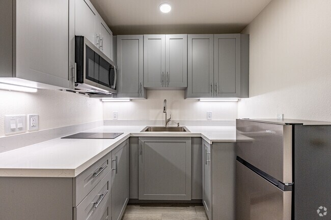 Studio - 400SF - Kitchen
