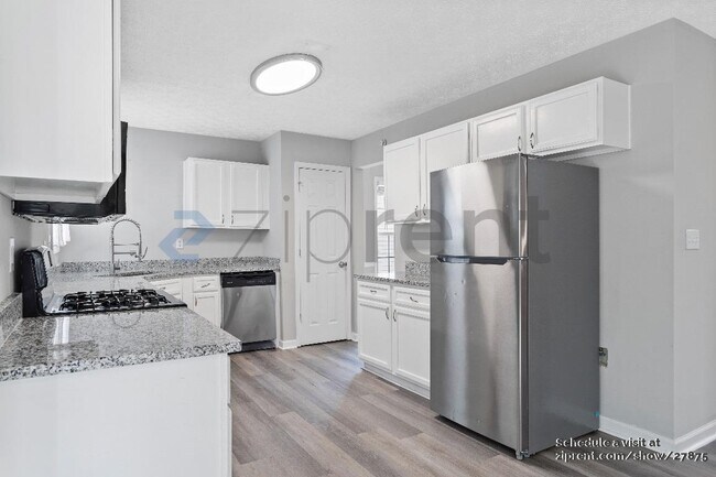 Photo - 3053 Highland Park Ln