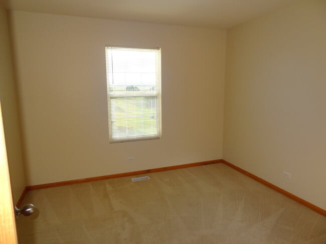 191 Willoughby Ct