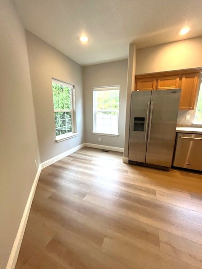 Photo - Newly Remodeled 4 Bedroom, Wilsonville, OR