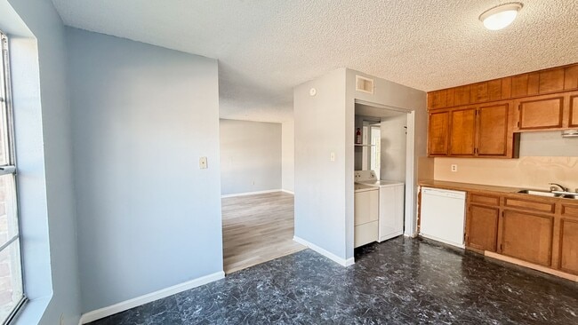 Photo - 111 S Drew St Unit 111 S Drew Street  8