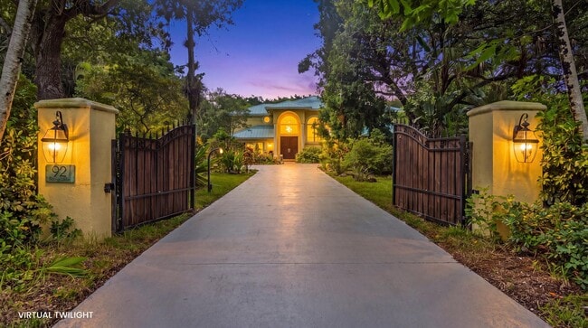 Photo - 92 Squire Dr