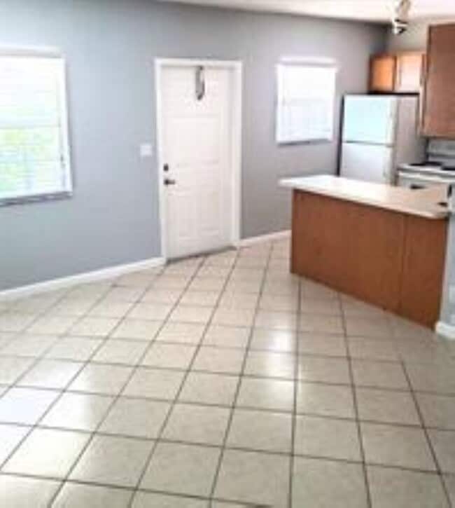 Photo - 2660 NE 8th Ave Unit 302