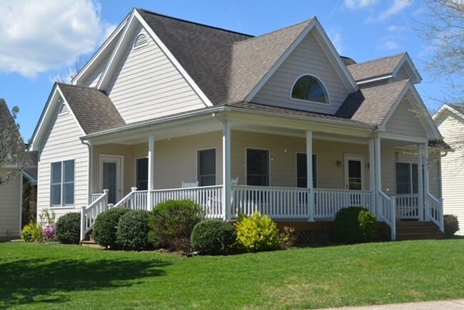 Building Photo - Single Family Home within Lexington City Limits