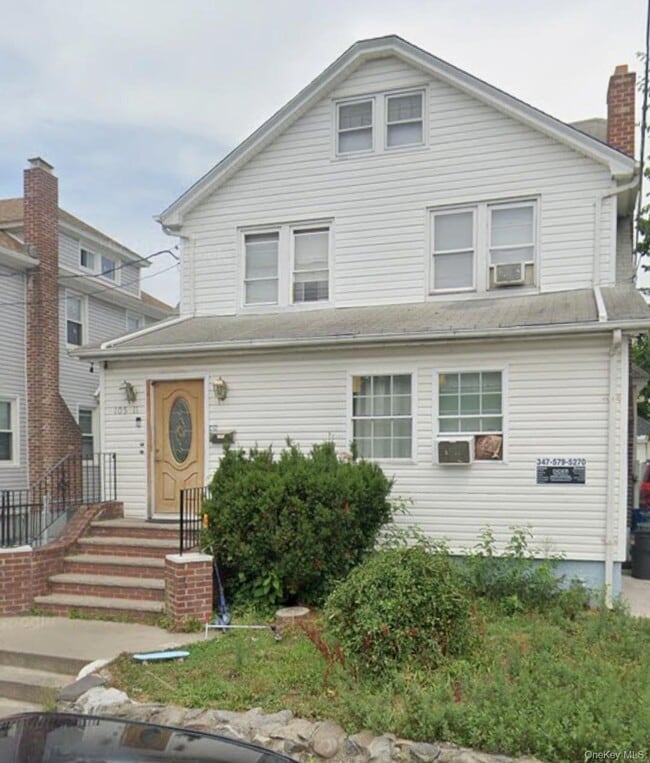 Building Photo - 105-11 193rd St Unit 2nd FL