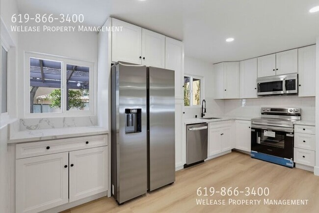 223 Vista Glen Ln