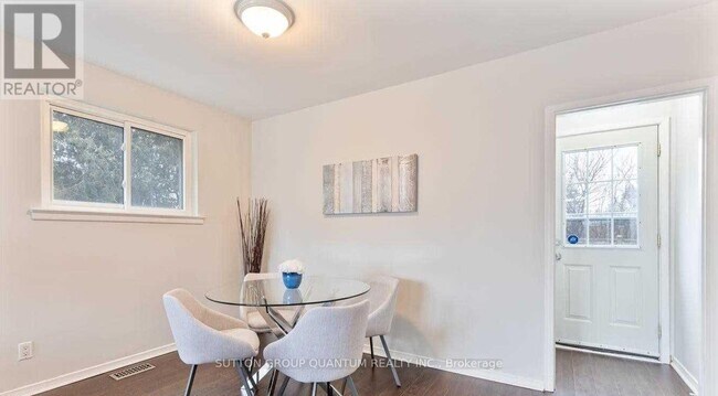 Photo - 444 Seabourne Dr