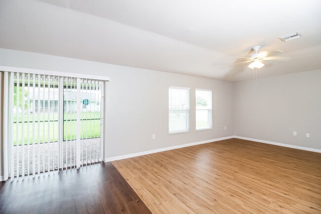 Photo - 626 SW 22nd Terrace