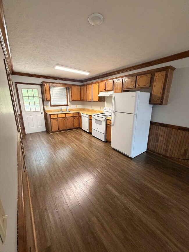 1022 Wesley Cove