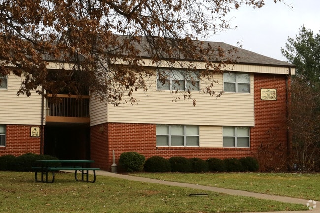 Windsor Place Apartments - Windsor Place Apartments