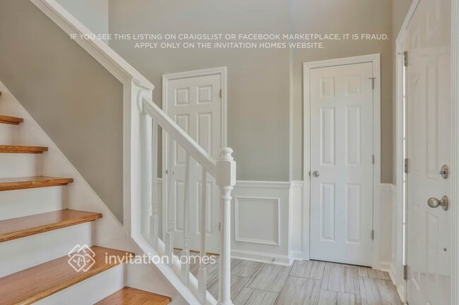 Photo - 3417 Sandlake Dr SW