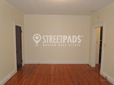 Photo - bedroom in Malden MA 02148