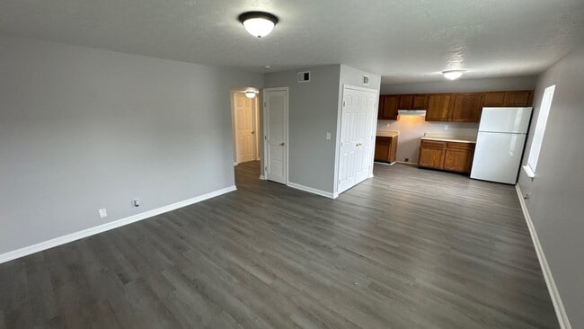 Photo - 5166 Keegan Way