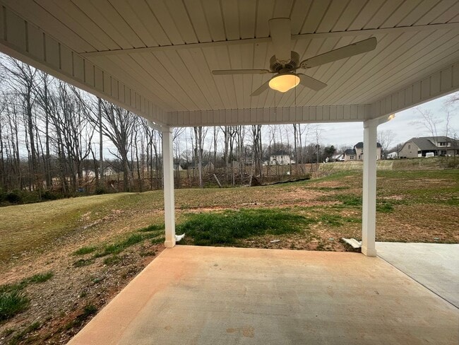 Photo - Breathtaking 4 Bedroom, 2 1/2 Bathroom House in Winston Salem, NC!