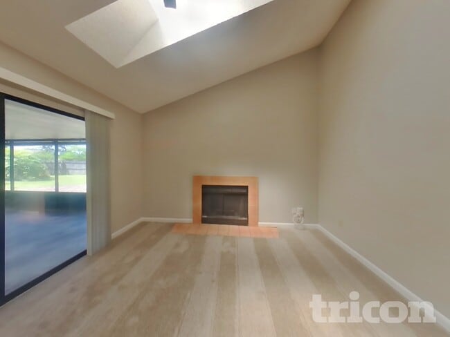 Photo - 4739 Harpers Ferry Ln