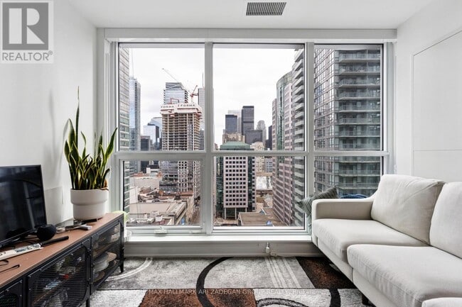 Photo - 327 King St W Unit 1908