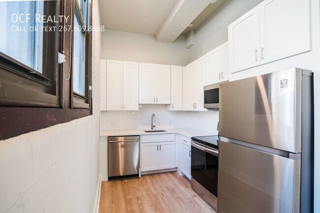 Photo - 1300 S 19th St Unidad 013