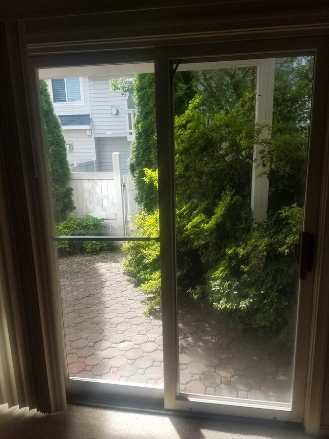 Photo - 1703 Blue Flint Ct