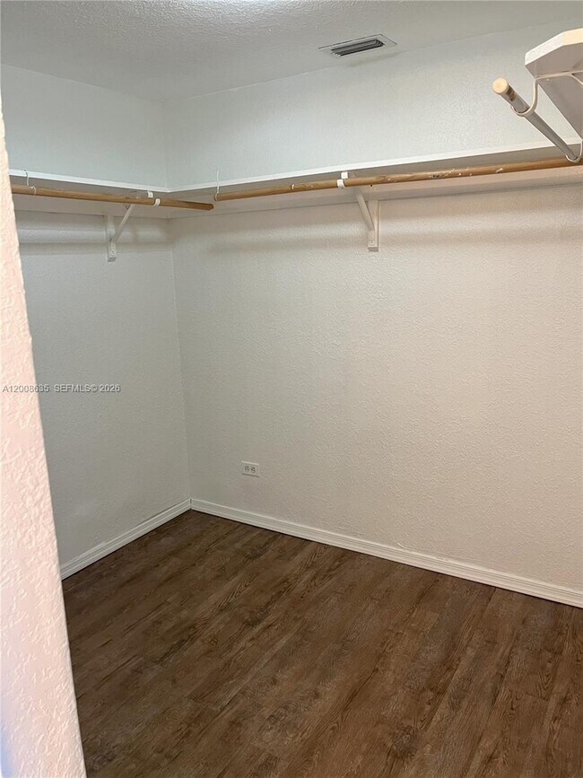 Photo - 3660 NE 166th St Unit 305