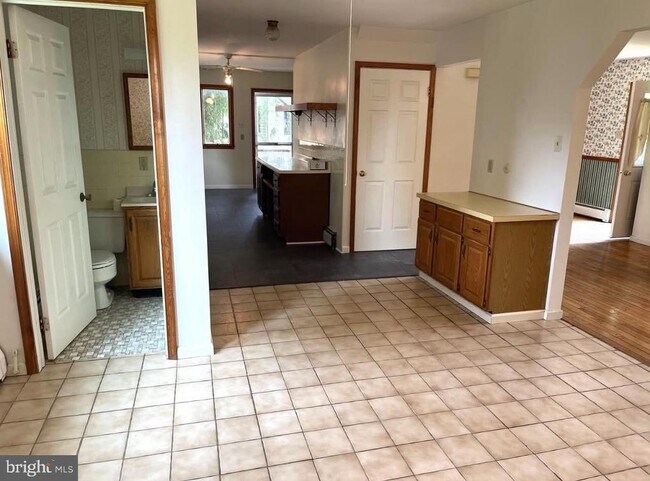Photo - 152 3rd Ave