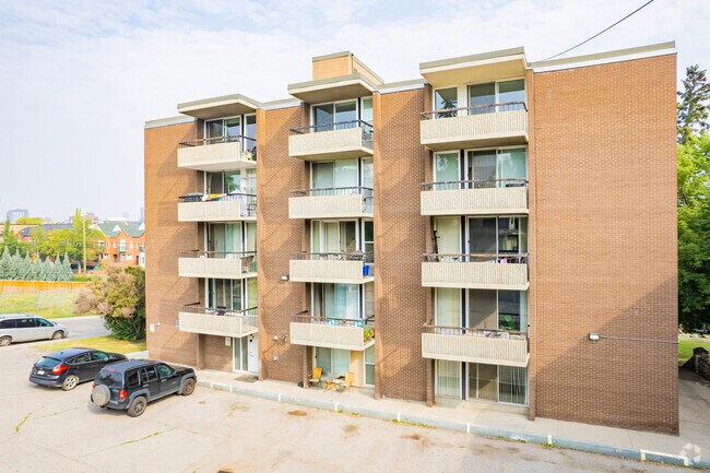 Photo - Forest Hills