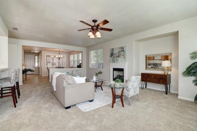 Photo - 1996 St Patrick Ln