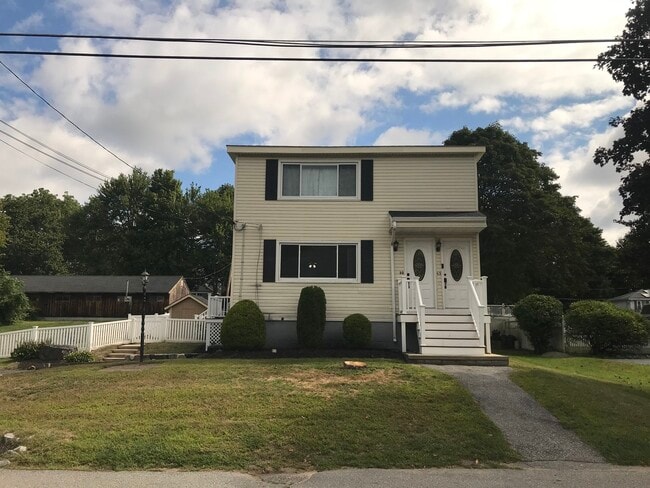 Building Photo - 55 Malwood Ave Unit 55