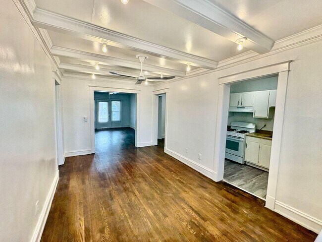 Photo - Shelby Unit 3532-3N