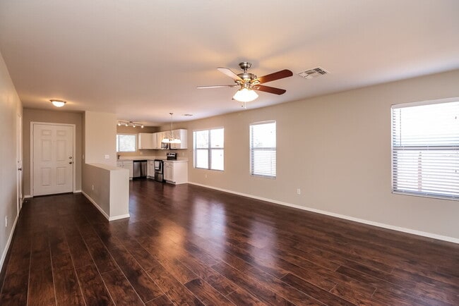 Photo - 1538 S Danielson Wy