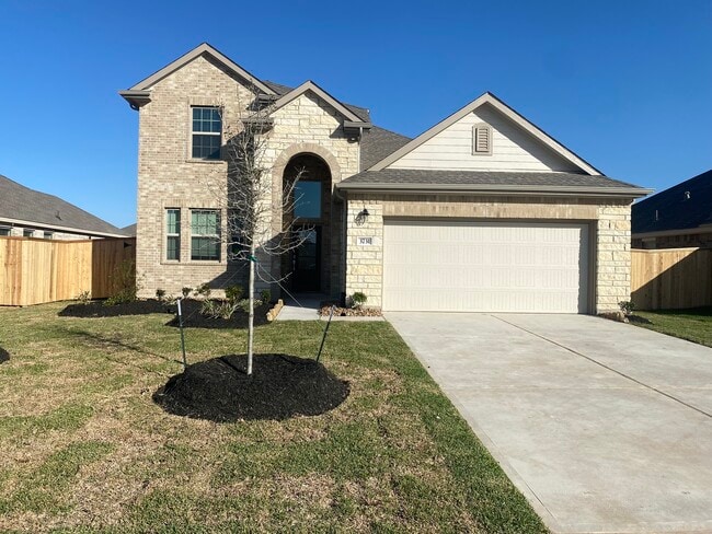 Building Photo - 3731 Rock Ledge Dr